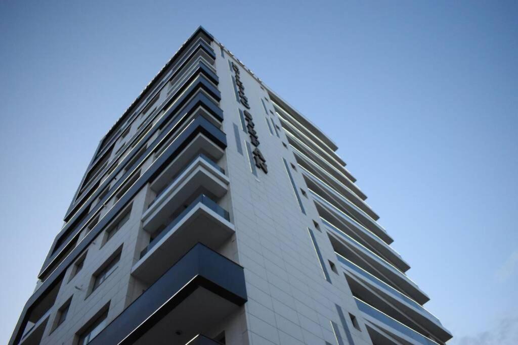 Apartment By The Lake With A View Mamaia Eksteriør bilde