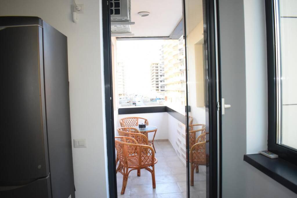 Apartment By The Lake With A View Mamaia Eksteriør bilde