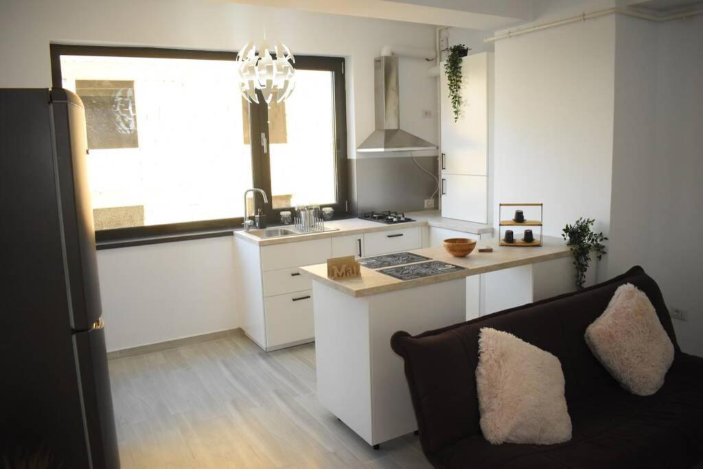 Apartment By The Lake With A View Mamaia Eksteriør bilde
