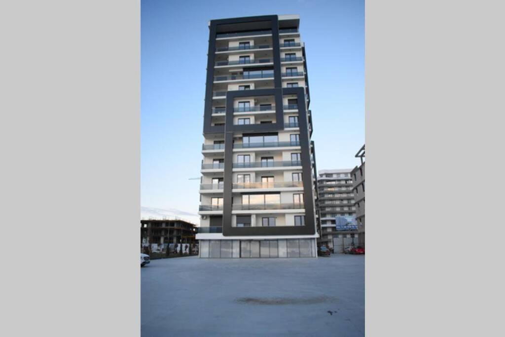 Apartment By The Lake With A View Mamaia Eksteriør bilde